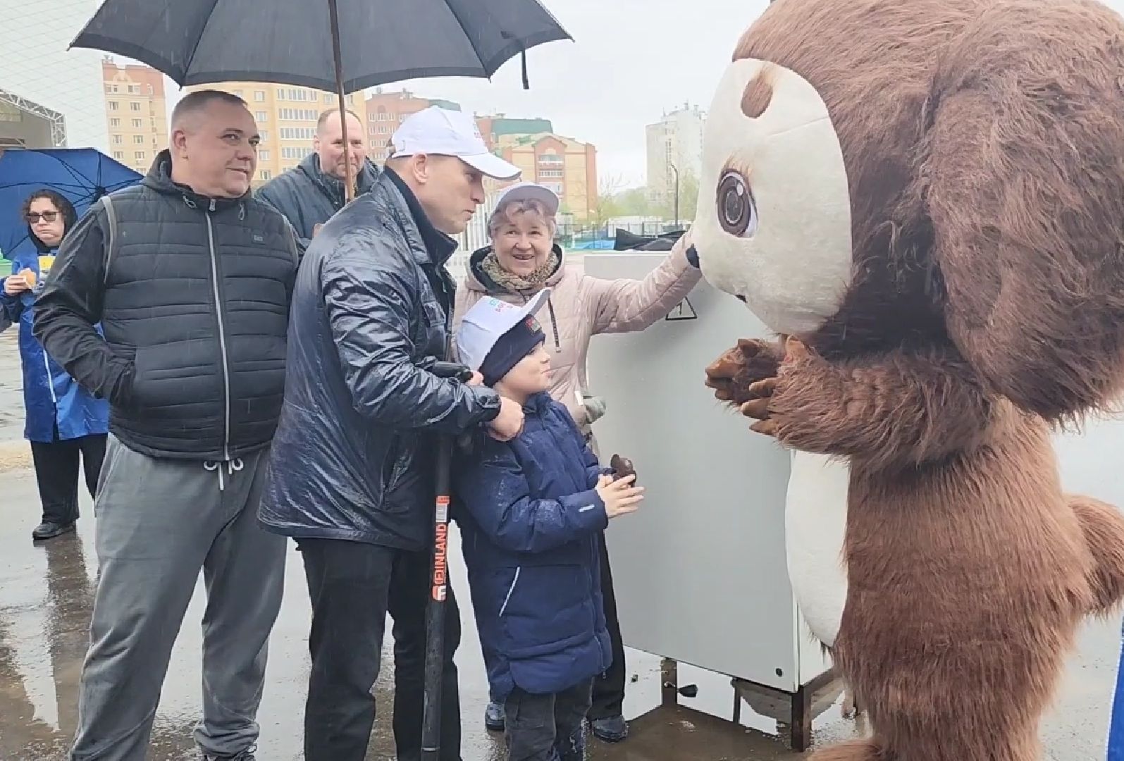 долгопрудный, субботник, чебурашка, волонтеры,