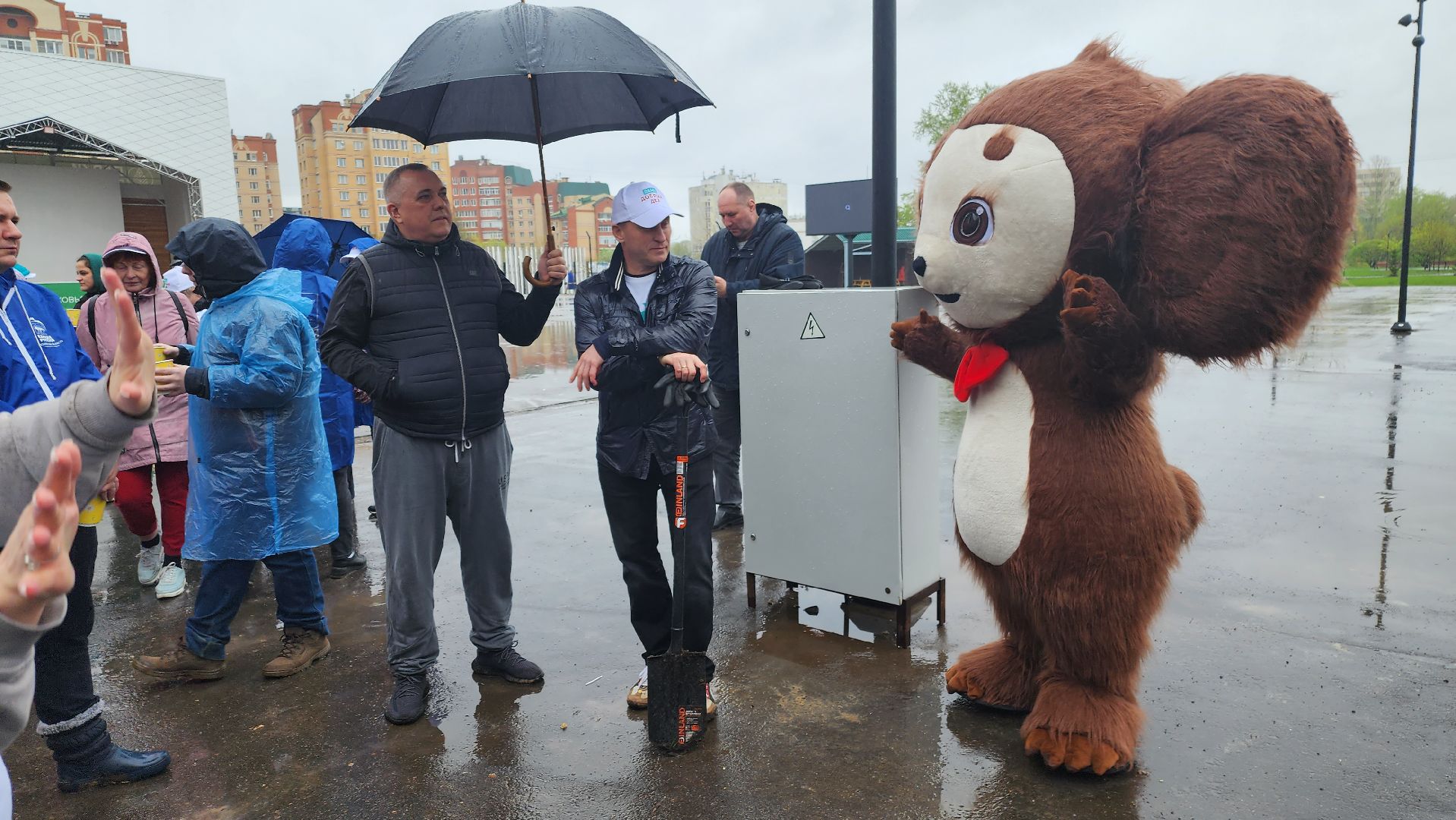 долгопрудный, субботник, чебурашка, волонтеры,