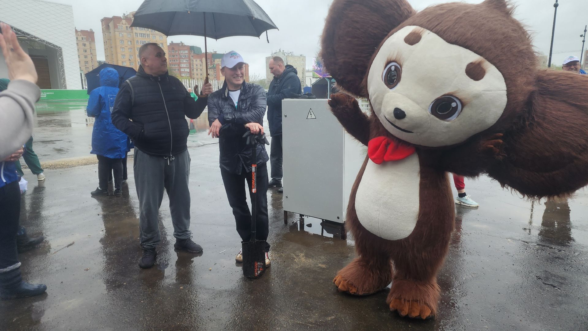 долгопрудный, субботник, чебурашка, волонтеры,