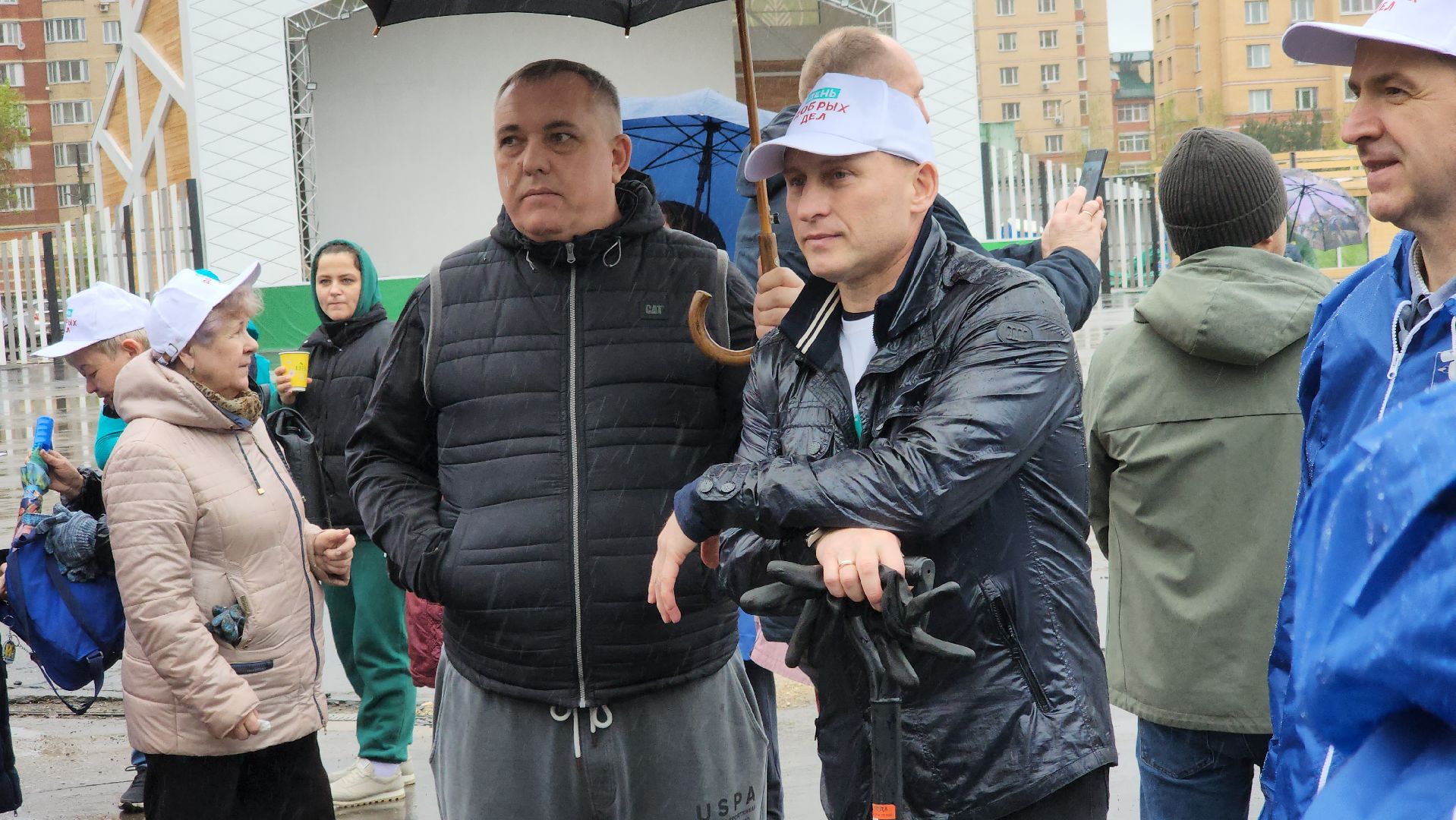 долгопрудный, субботник, чебурашка, волонтеры,