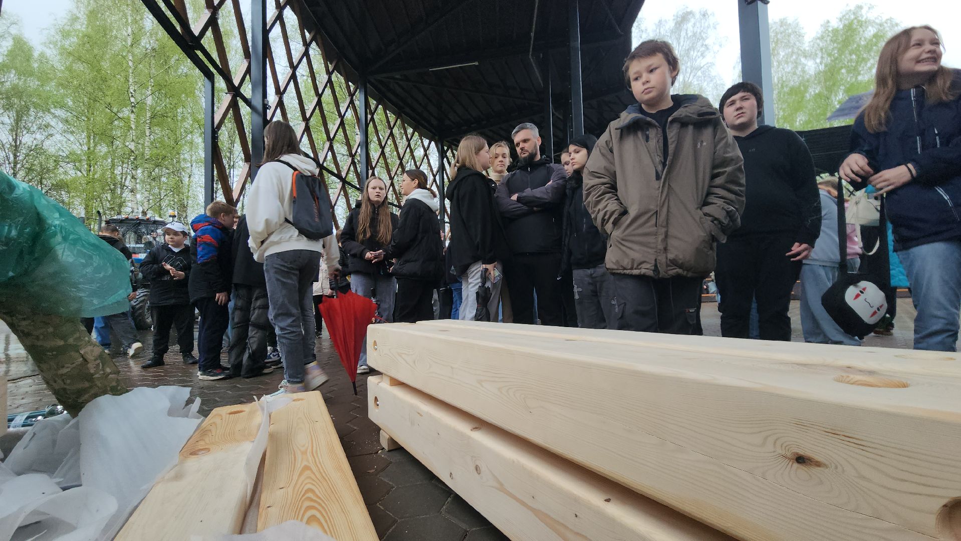 егорьевск, день добрых дел, лавочки, мастер класс, дети, студенты, парк, 200 лет егорьевску,