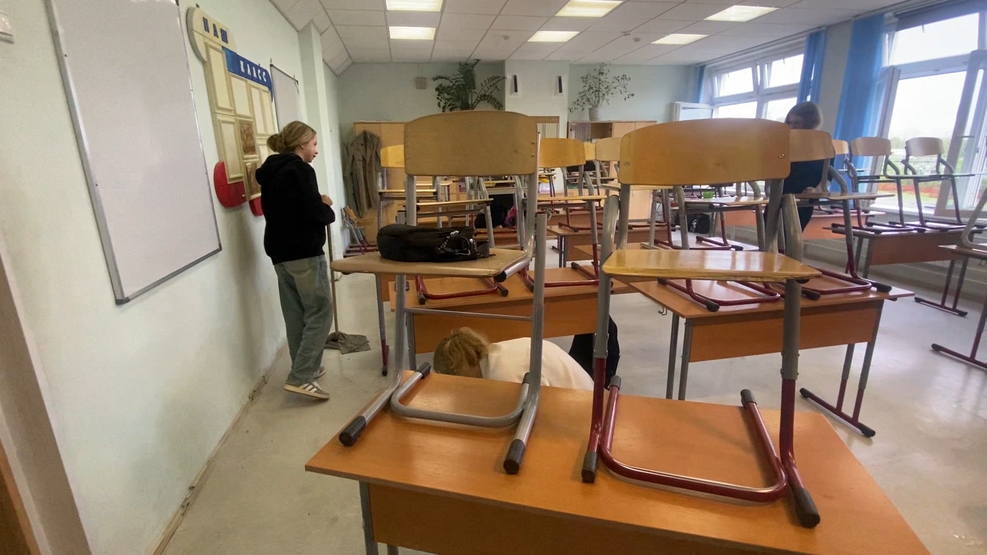 школа перспектива власиха, субботник во власихе, день добрых дел, наведение порядка, школа Перспектива,