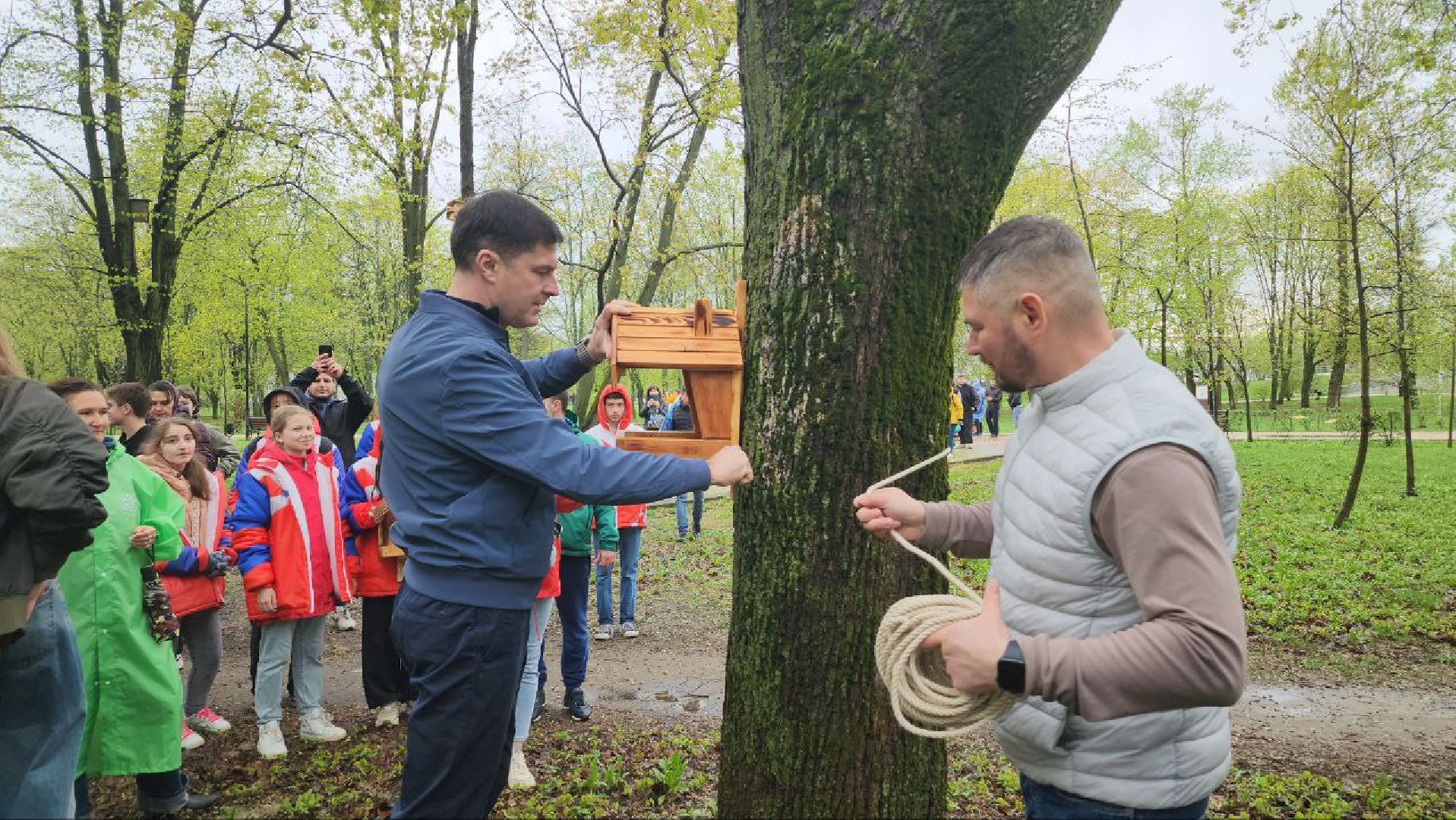 глава городского округа люберцы владимир волков, Центральный парк Люберец, Беличья тропа, белки,