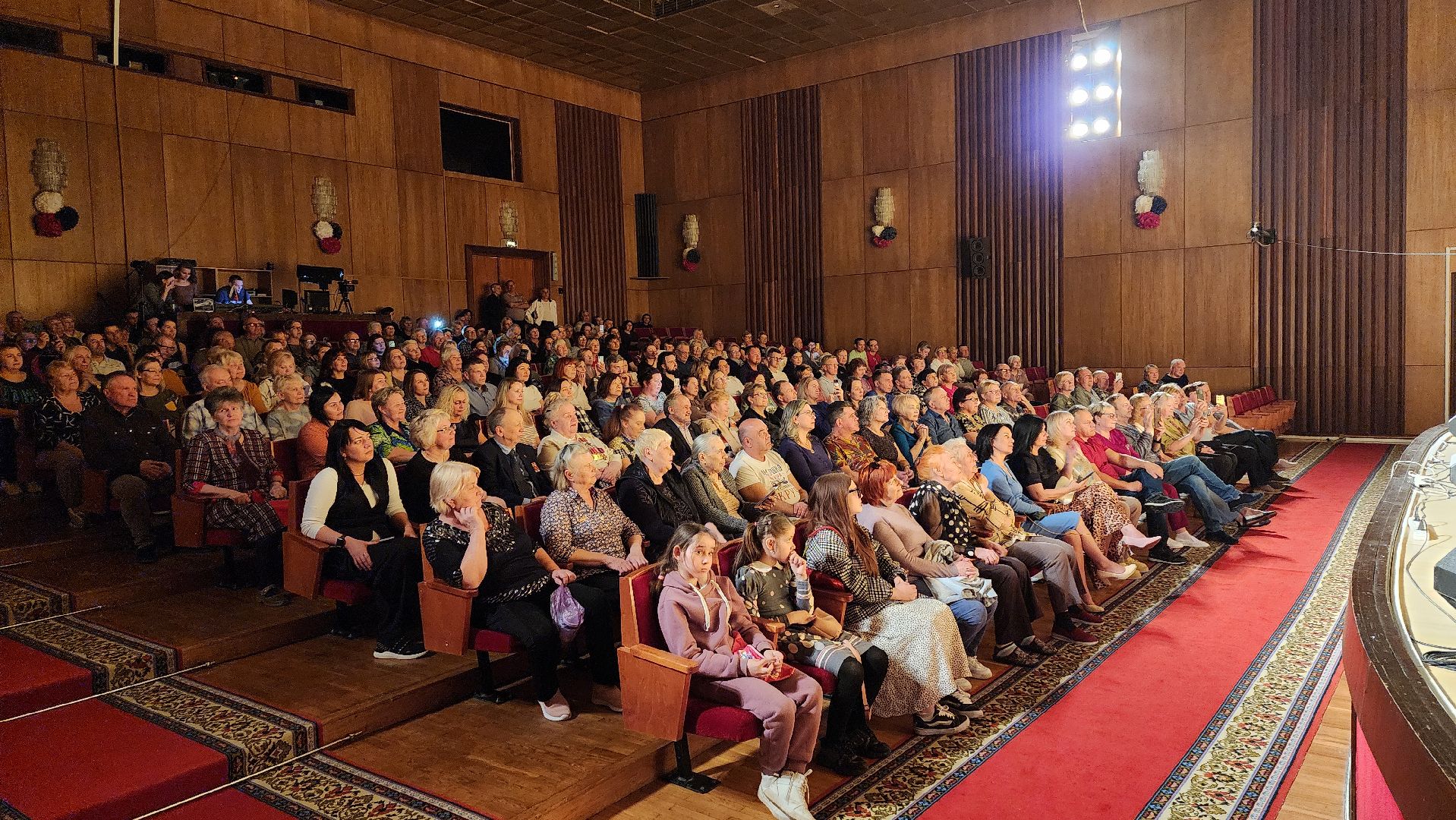 цвт им. лиходея, цвт имени лиходея, певцов, дмитрий певцов, ольга дроздова, ветераны, концерт, спектакль, руза,