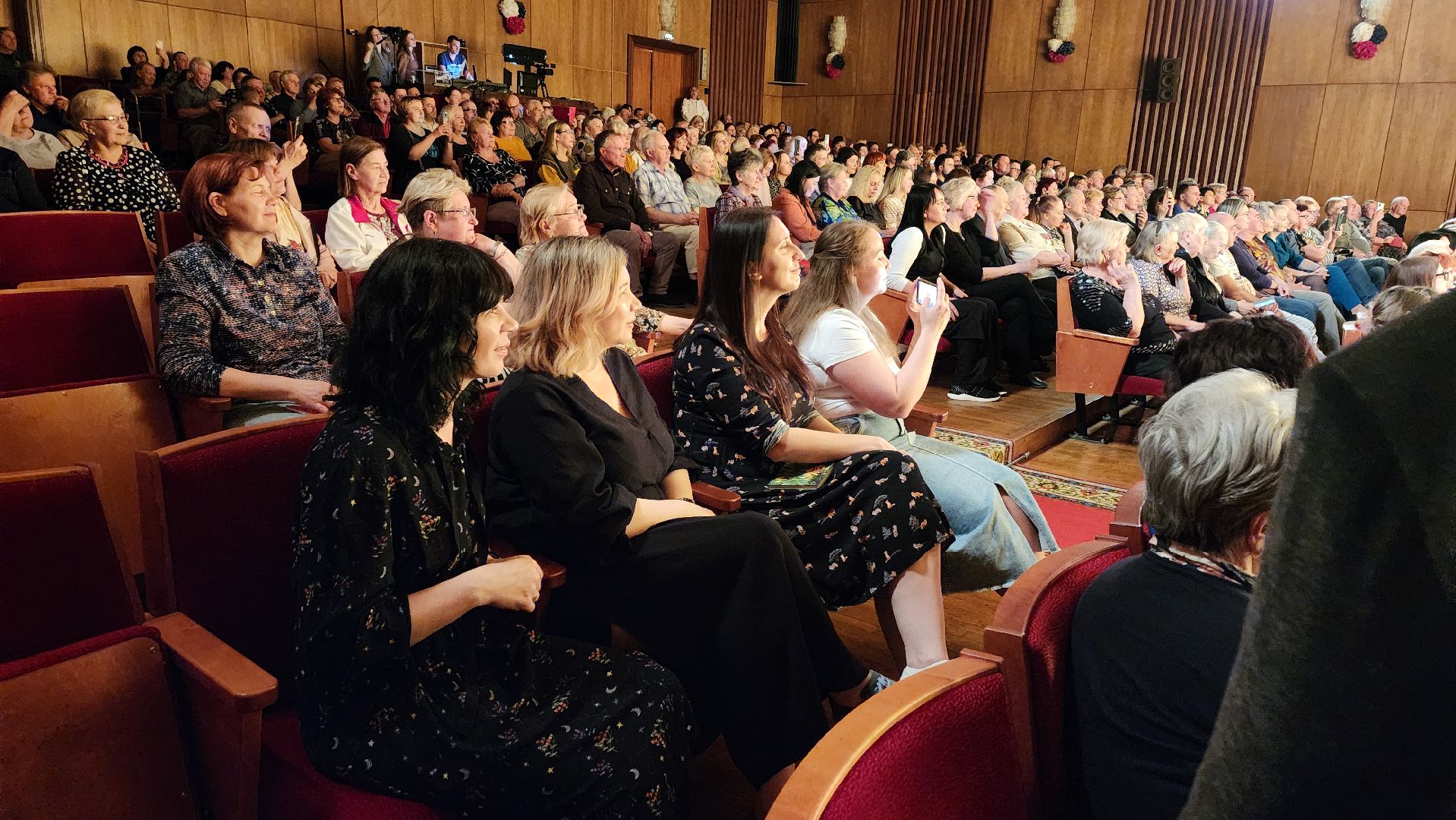 цвт им. лиходея, цвт имени лиходея, певцов, дмитрий певцов, ольга дроздова, ветераны, концерт, спектакль, руза,