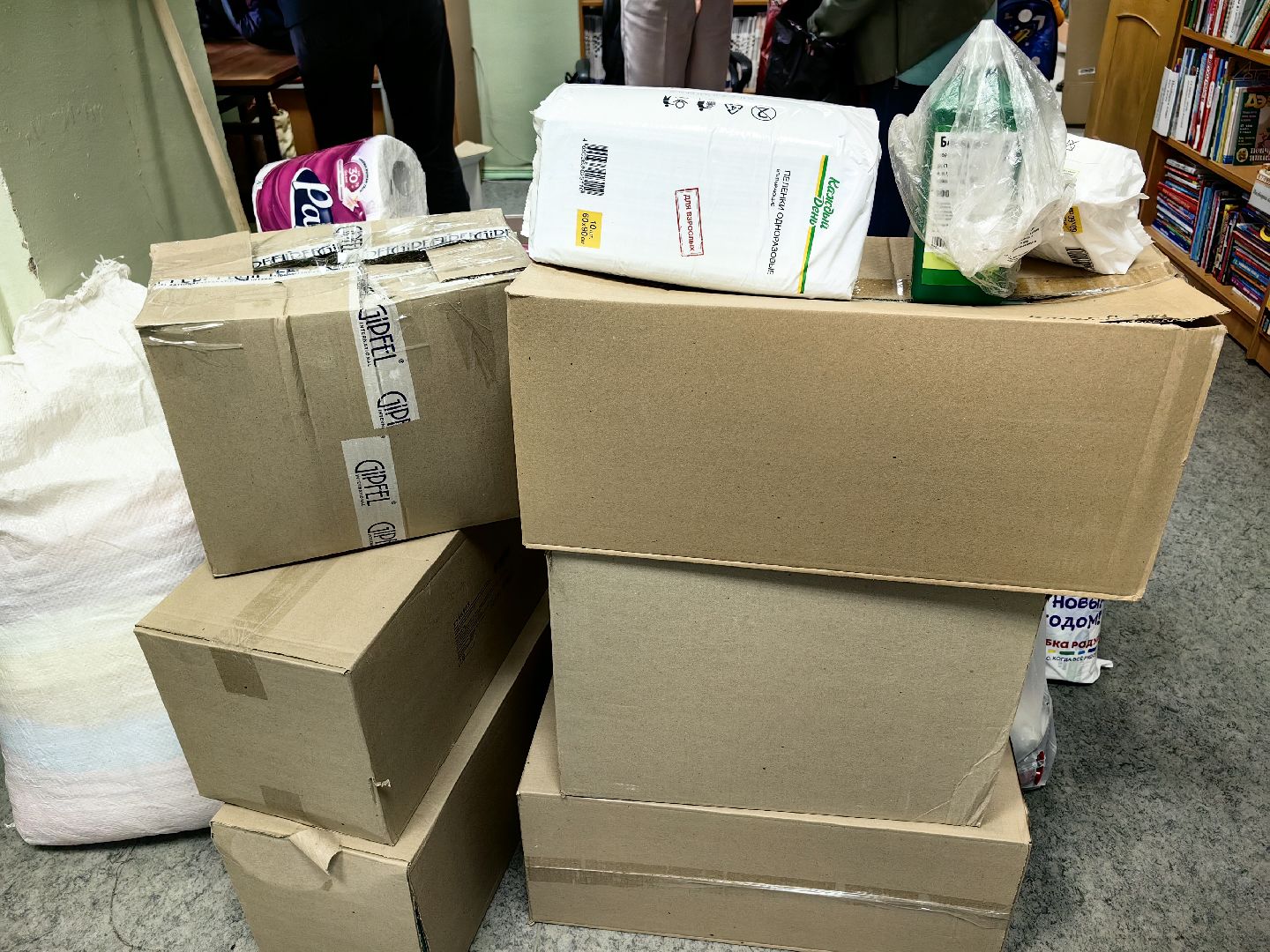 гуманитарная помощь, груз, Жители Орска, Паводок, Экоцентр,