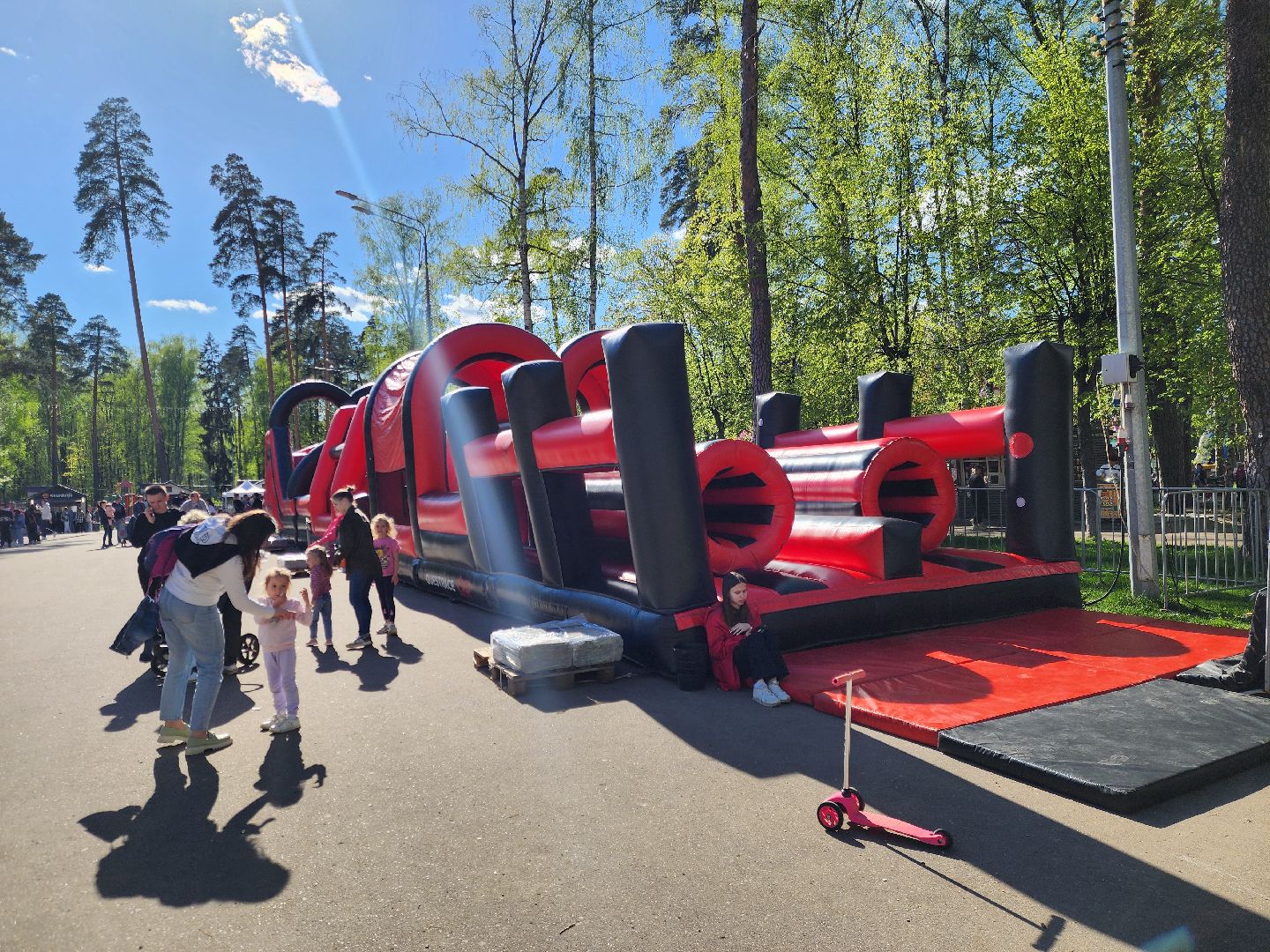 ногинск, парки подмосковья, 1 мая, летний сезон,