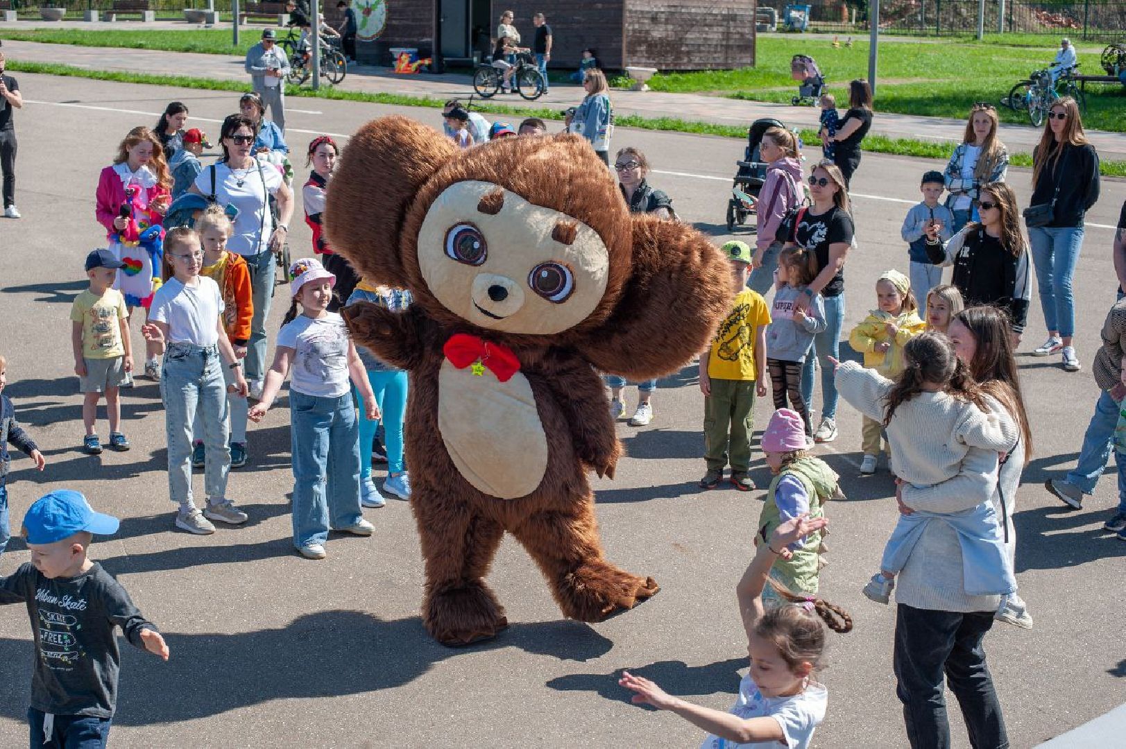можайск, можайский городской округ, подмосковье, парк, городской парк, открытие теплого сезона, развлекательная программа, культура,