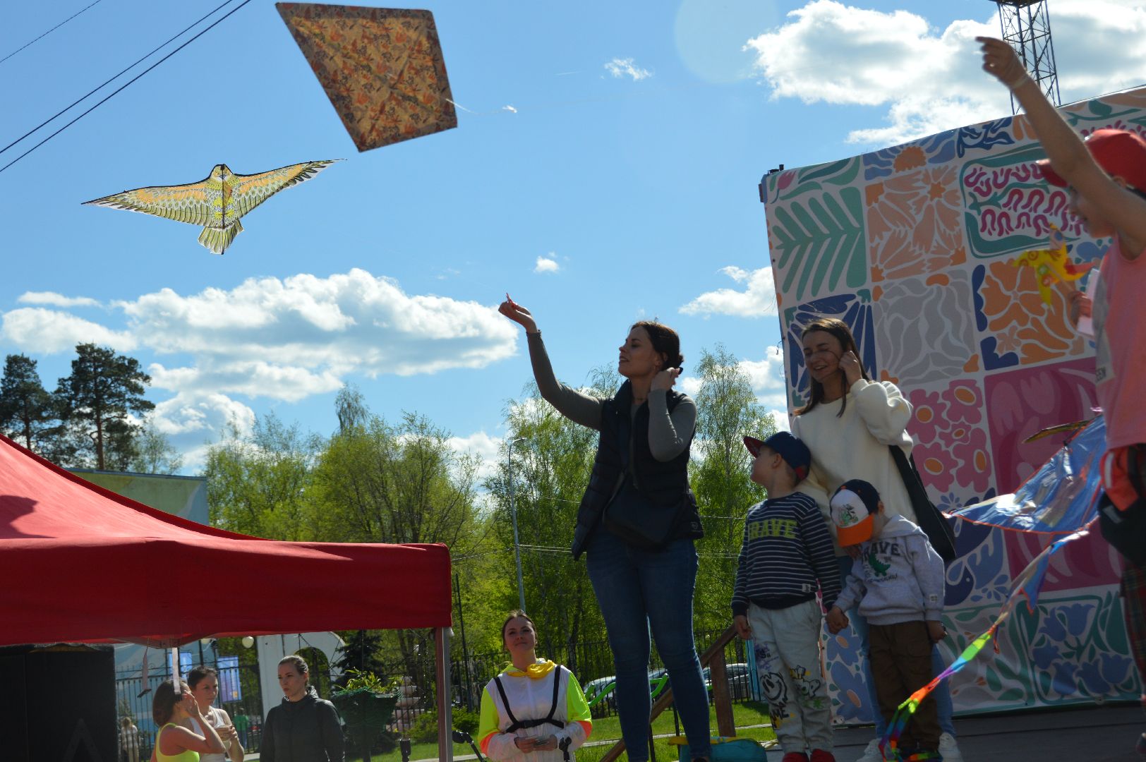 теплый сезон, шатура, парк шатуры, городские парки, праздник, массовые мероприятие, народные гулянья,