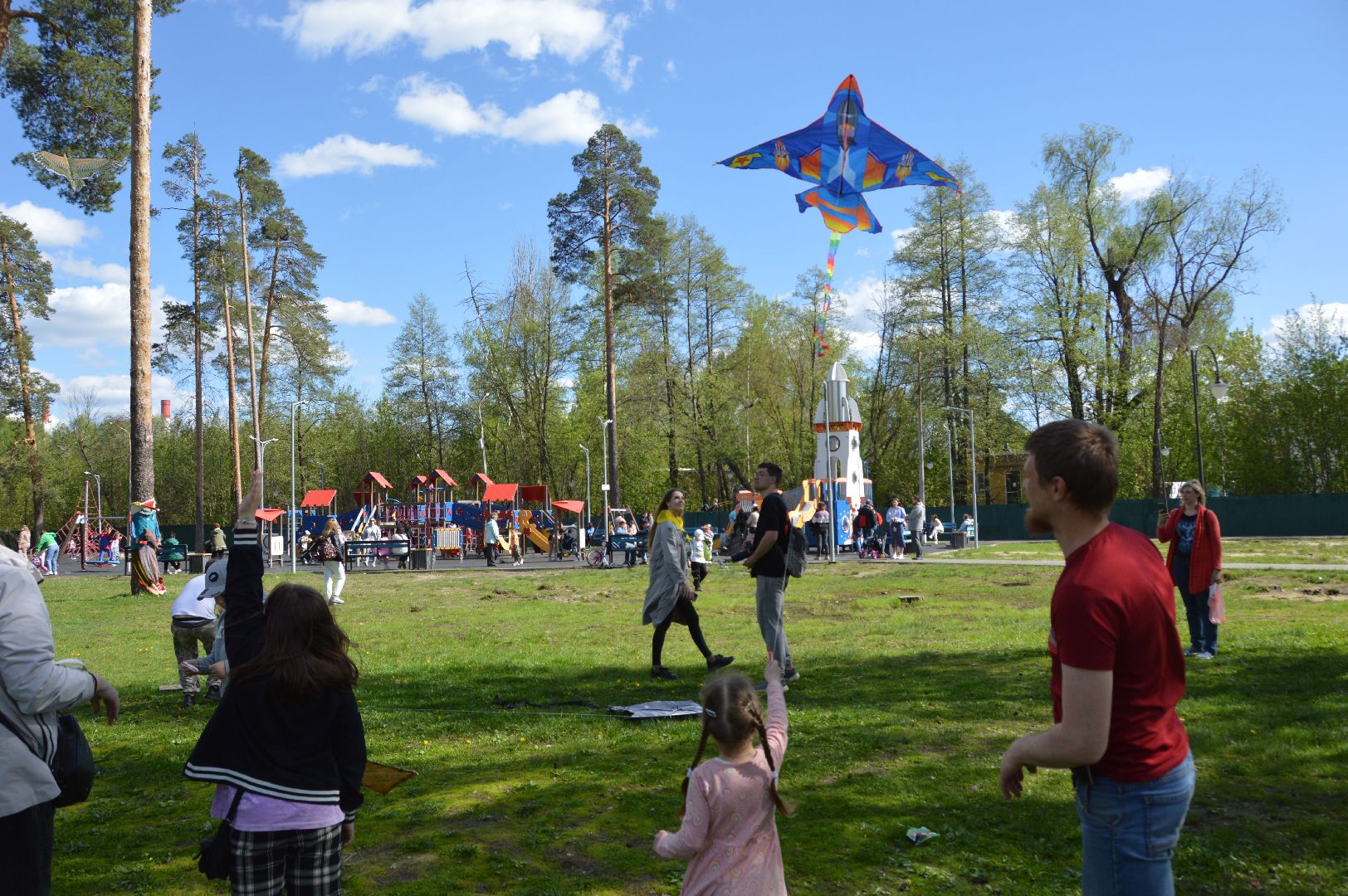 теплый сезон, шатура, парк шатуры, городские парки, праздник, массовые мероприятие, народные гулянья,