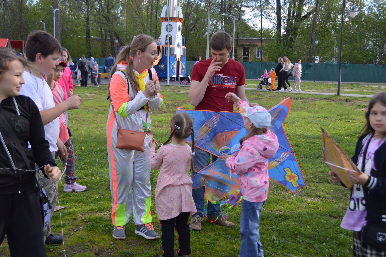 теплый сезон, шатура, парк шатуры, городские парки, праздник, массовые мероприятие, народные гулянья,