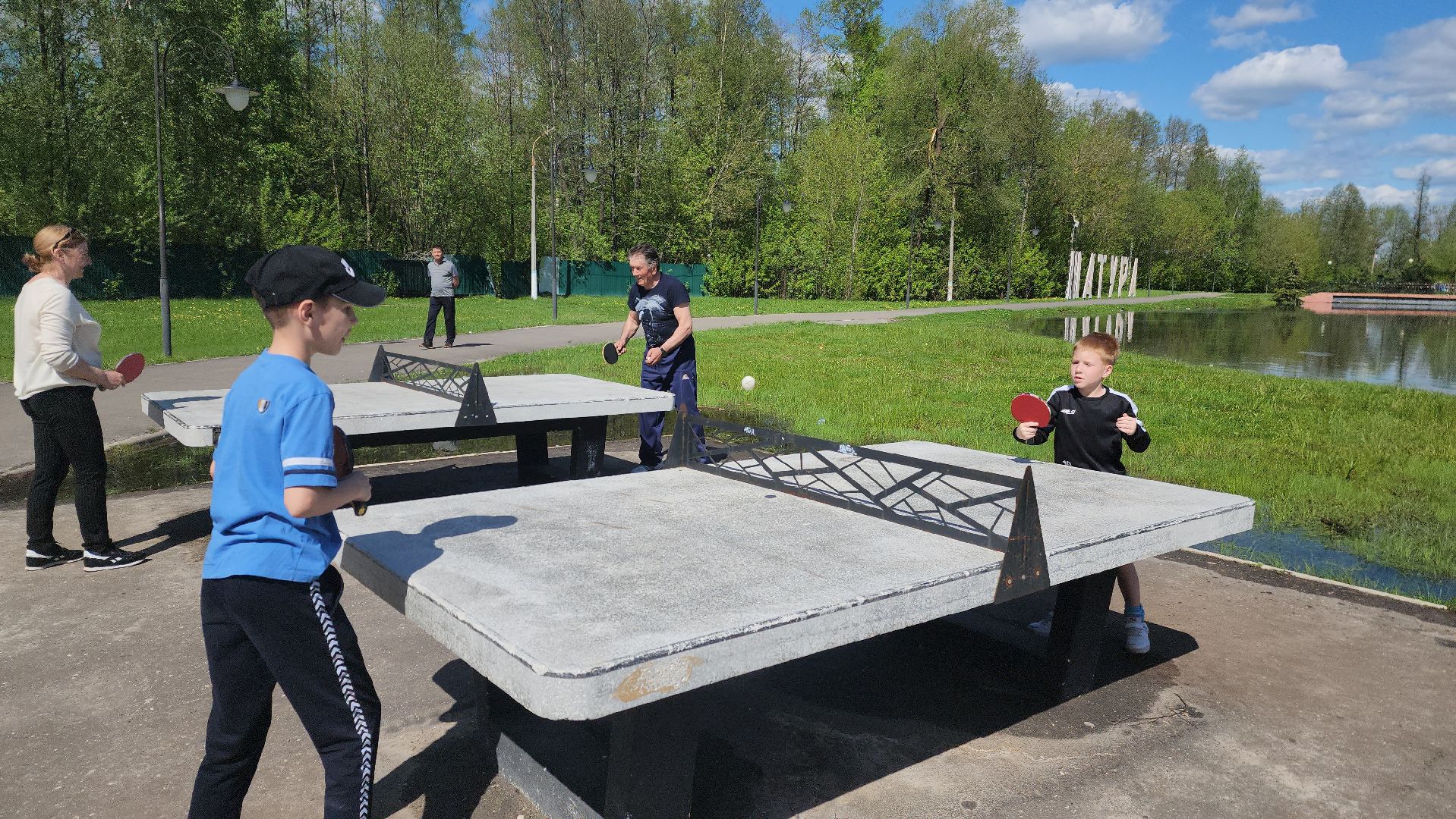 шатура, активное долголетие, шахматы, шашки, настольные игры на свежем воздухе, парк шатуры, настольный теннис,