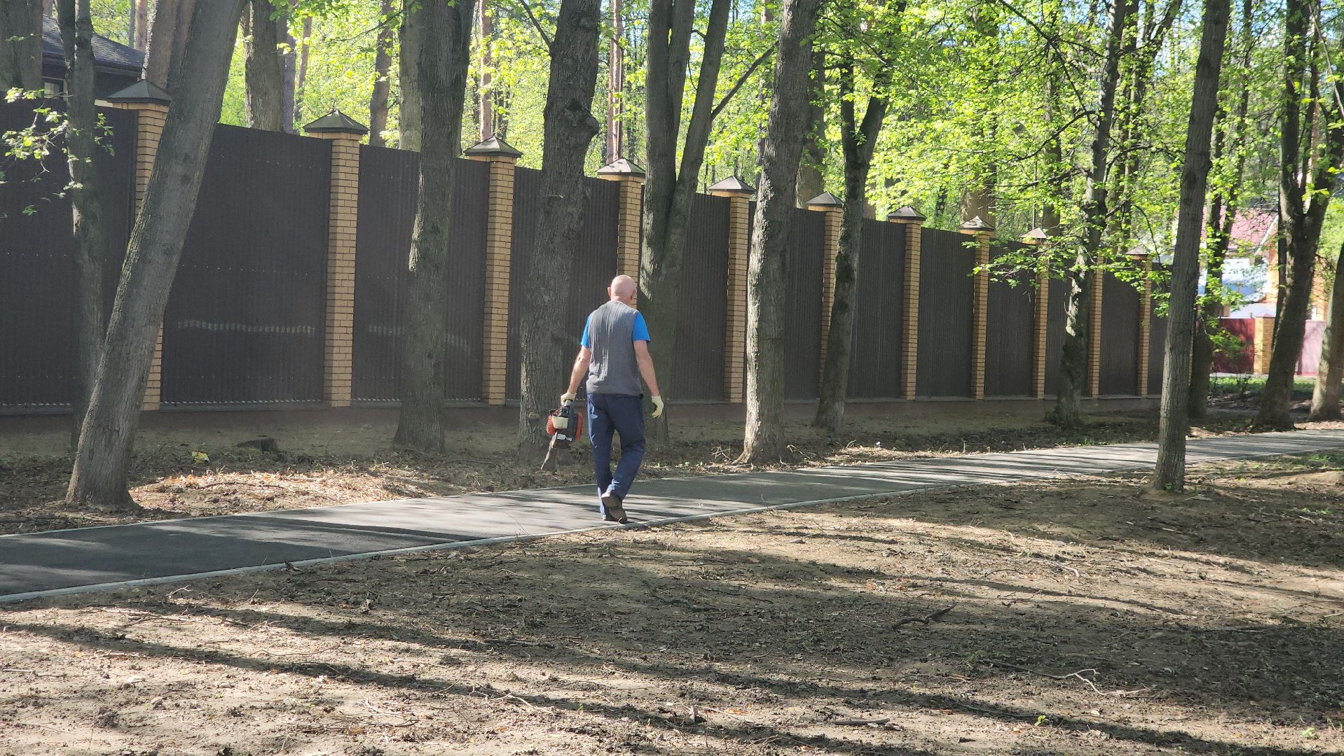 пушкино, маяковский, памятник, сквер, уборка общественных территорий,