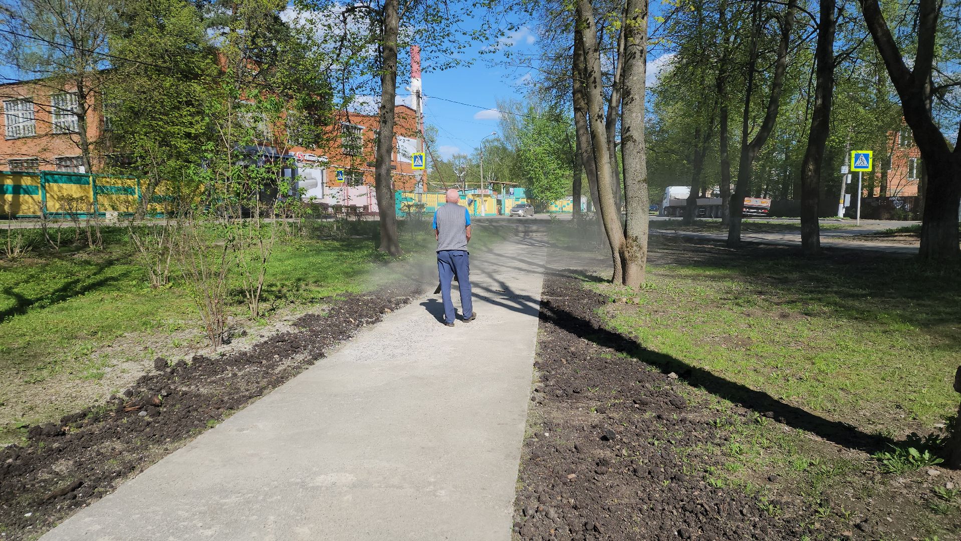 пушкино, маяковский, памятник, сквер, уборка общественных территорий,