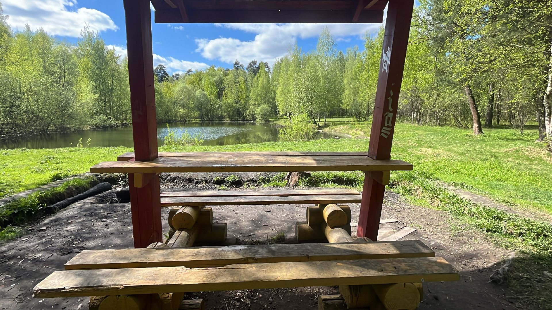 шашлык, шашлыки, шашлык у озера, озеро,