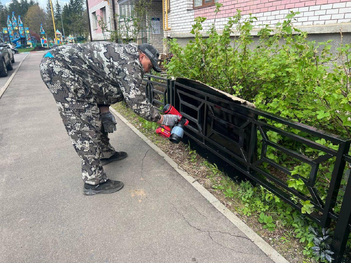 покраска, управляющая компания, благоустойство,