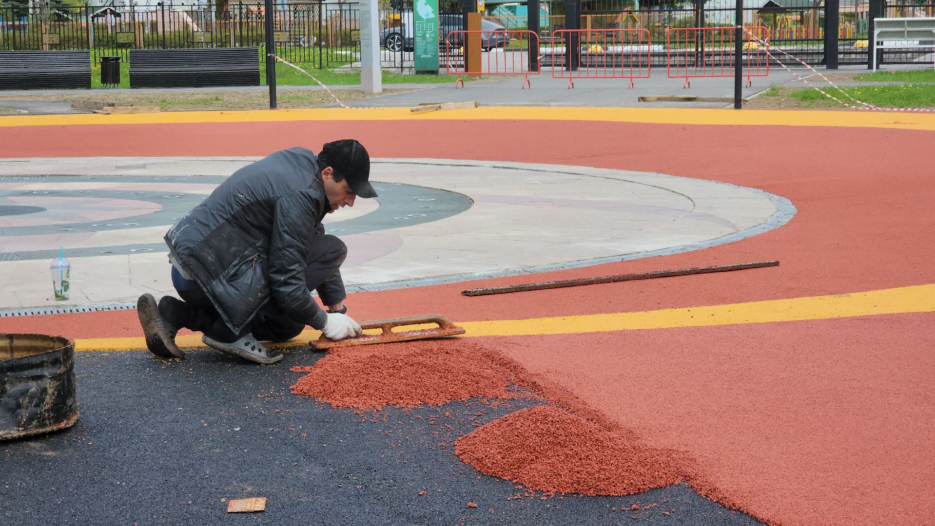 Егорьевск, парк, 200 лет егорьевску, благоустровйство, фонтан, резиновое покрытие, качели, каток,