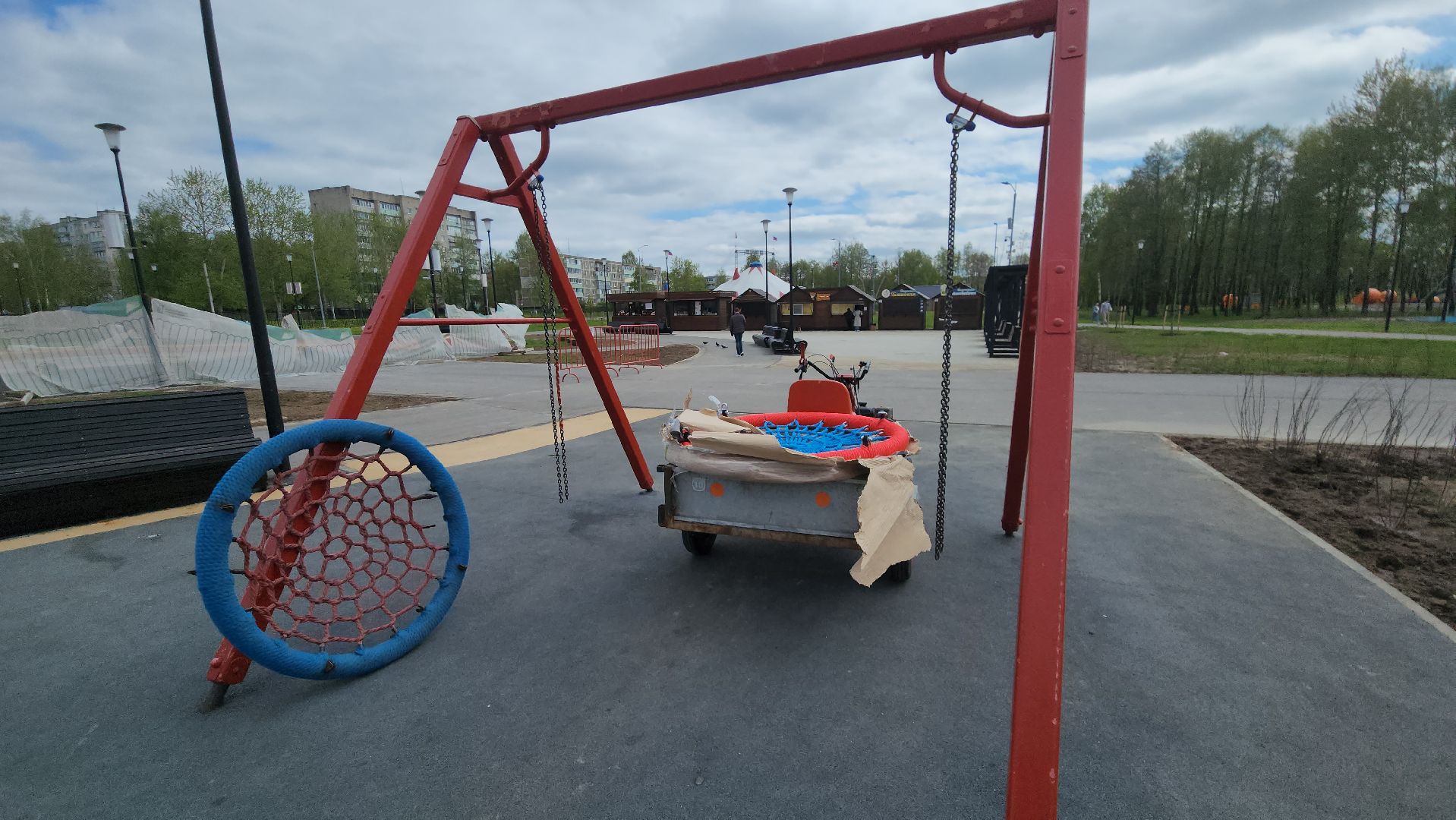 Егорьевск, парк, 200 лет егорьевску, благоустровйство, фонтан, резиновое покрытие, качели, каток,
