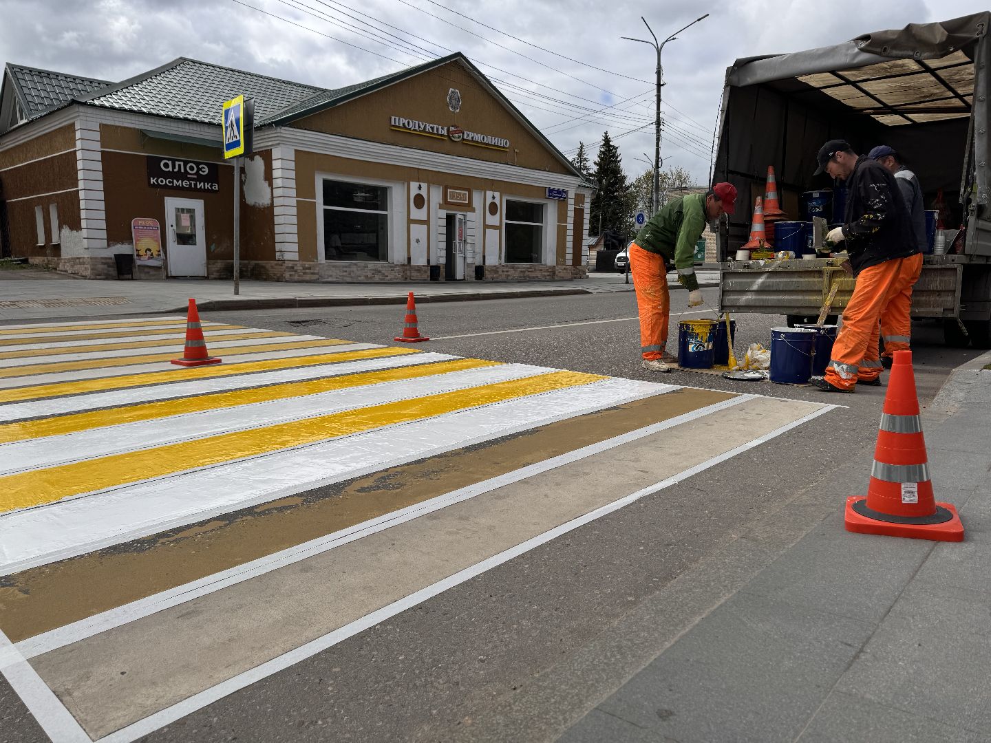 шаховская, разметка дороги, пешеходная разметка, покраска пешеходных переходов,