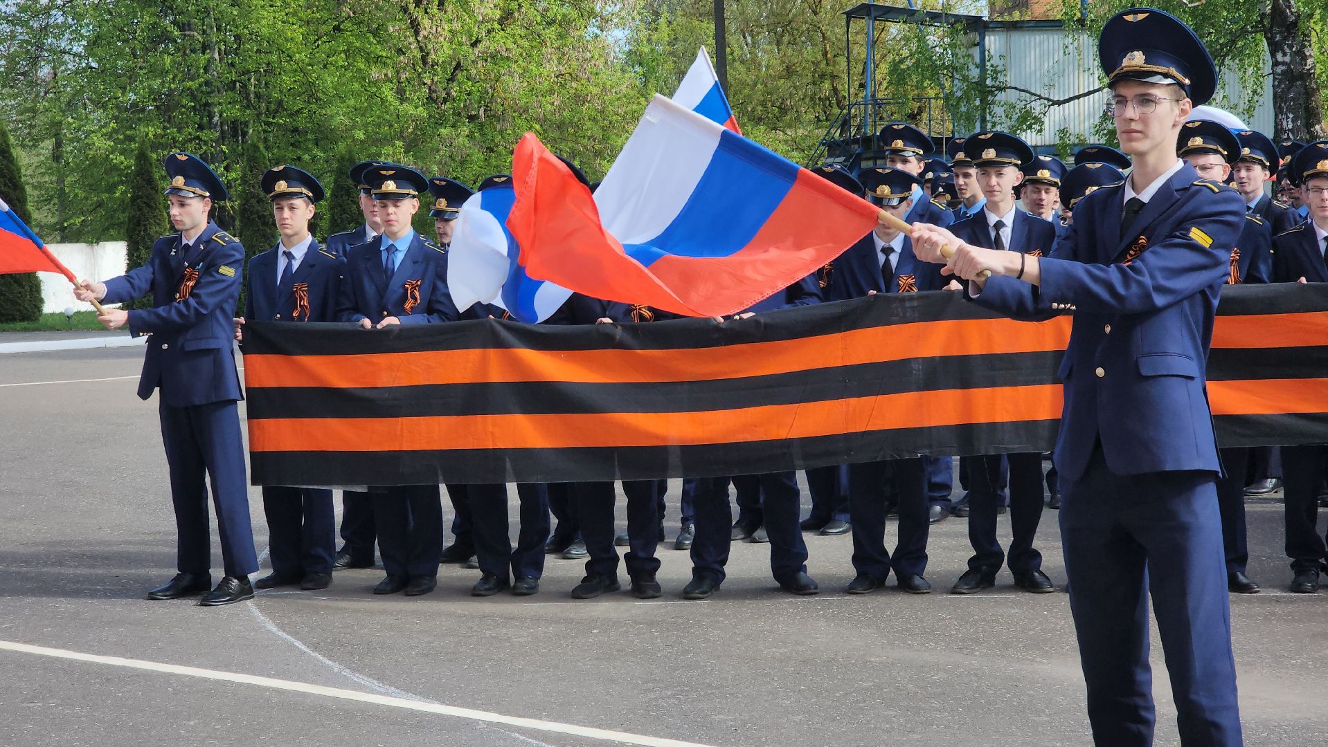 егорьевск, день победы, звезда героя, флешмоб, курсанты, егорьевский авиационный технический колледж,