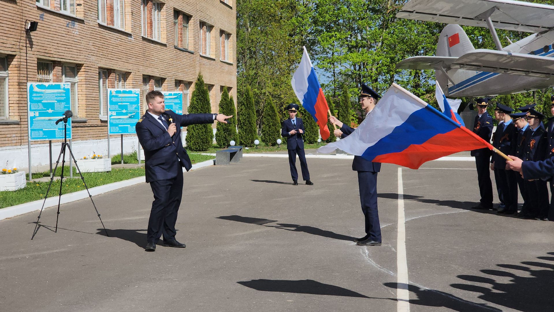 егорьевск, день победы, звезда героя, флешмоб, курсанты, егорьевский авиационный технический колледж,