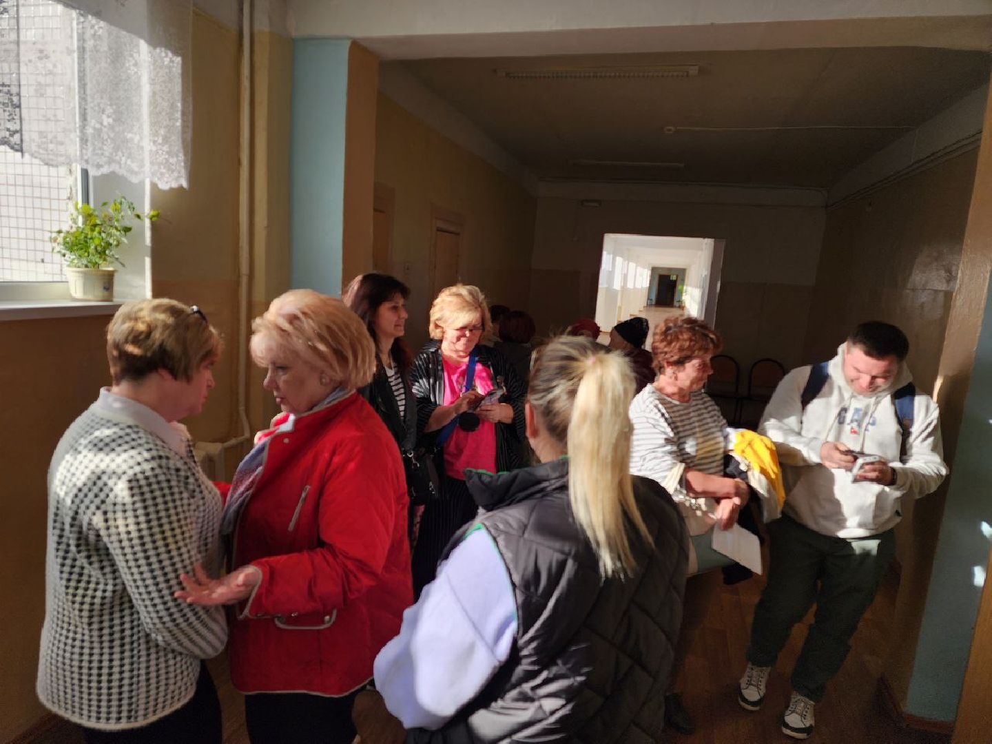 чехов, выездная администрация, глава администрации, жители, дорога, весенние паводки,