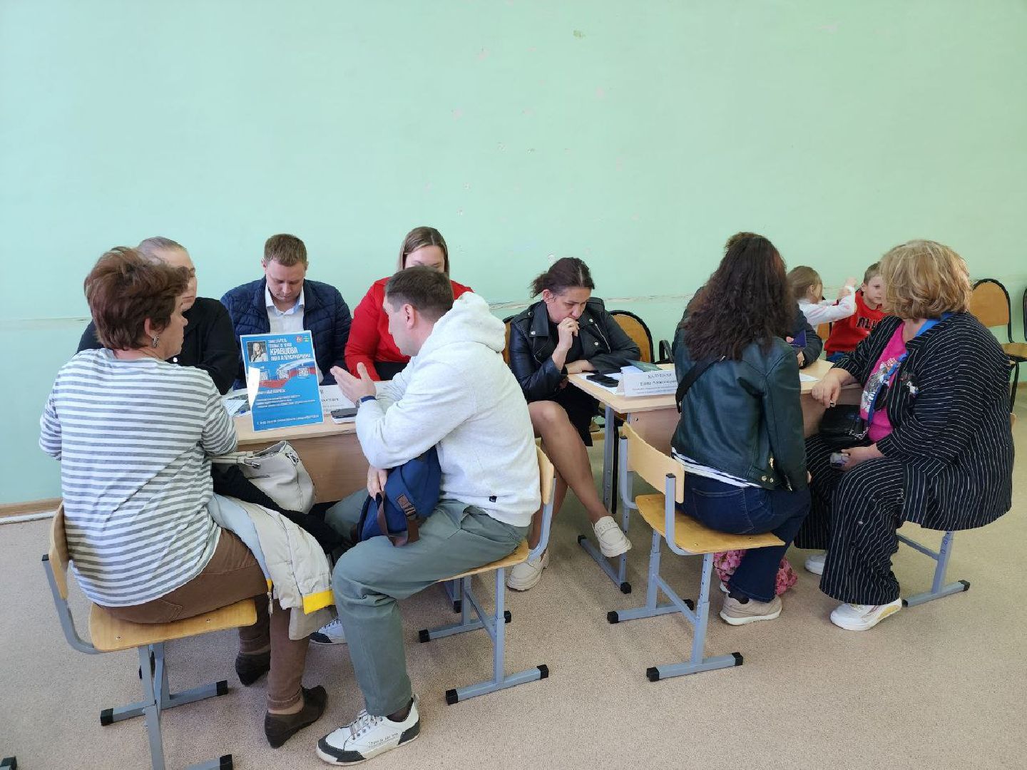 чехов, выездная администрация, глава администрации, жители, дорога, весенние паводки,