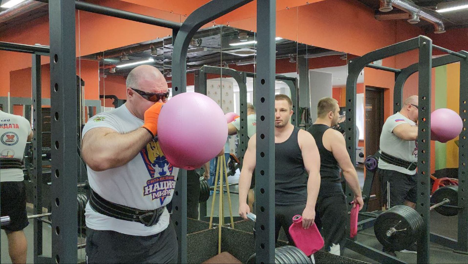 люберцы, русский халк, вднх, рекорд мира,