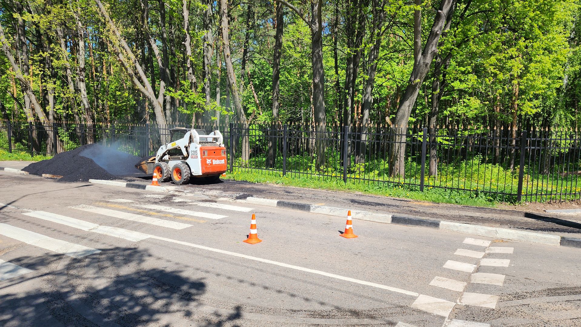 кашира, городской парк, тротуар, дорожка, новый асфальт, ремонт, благоустройство,