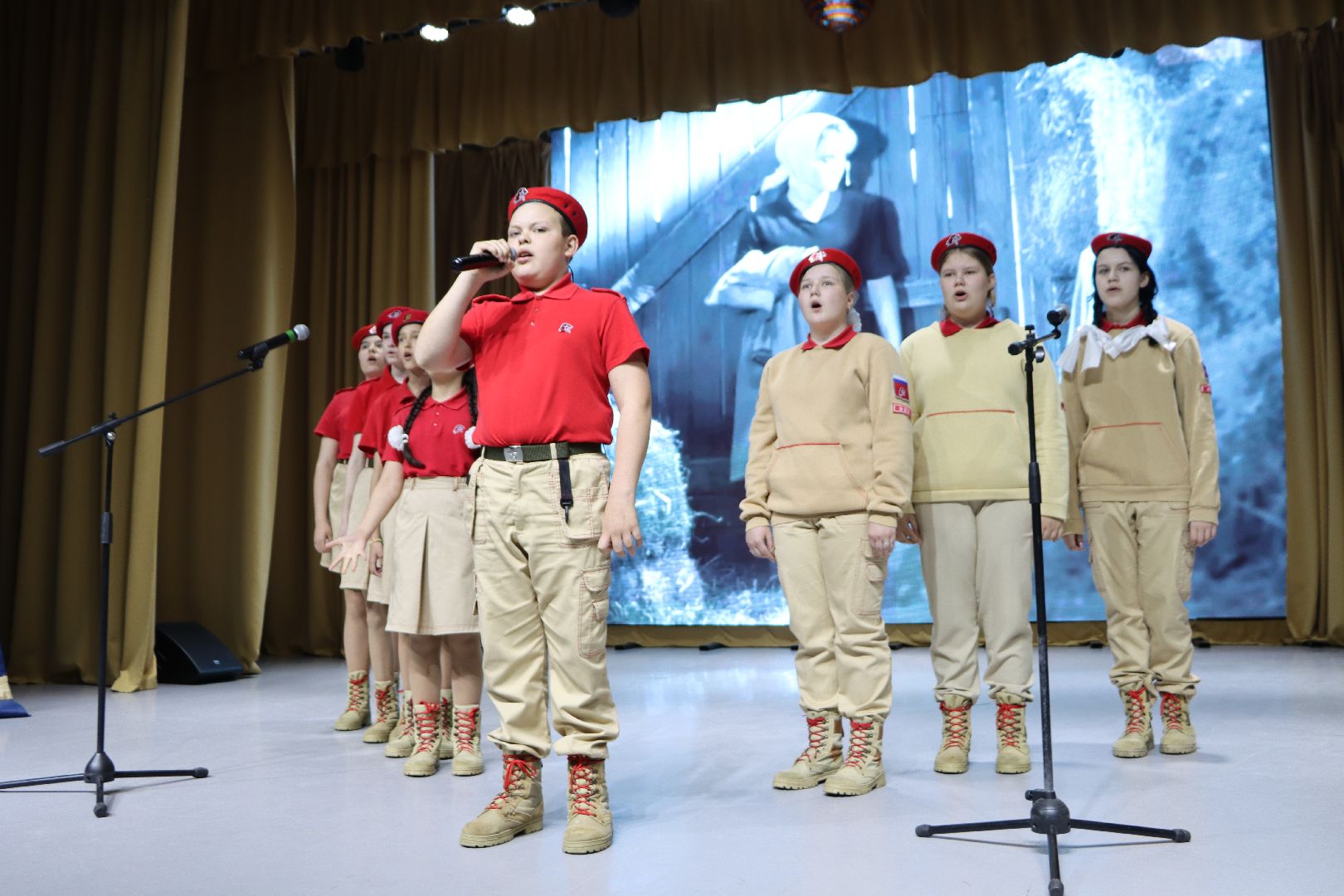 лотошино, конкурс, песенный конкурс, лотошинский цдк,