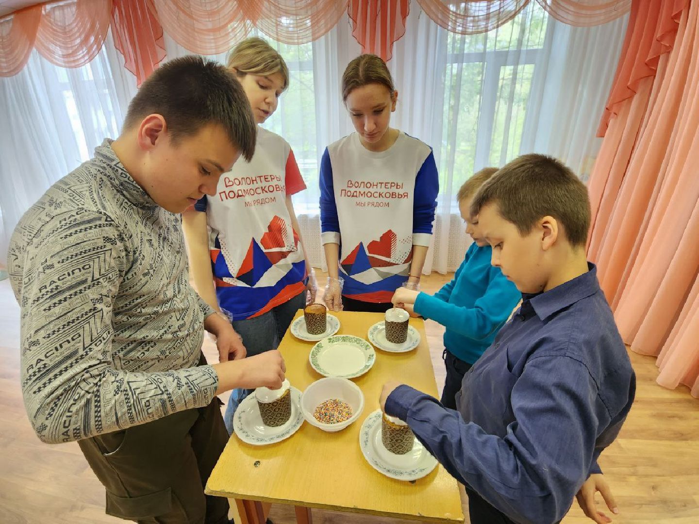 можайск, можайский городской округ, подмосковье, пасха, семейный центр, дети, куличи, яйца, мастер-класс,