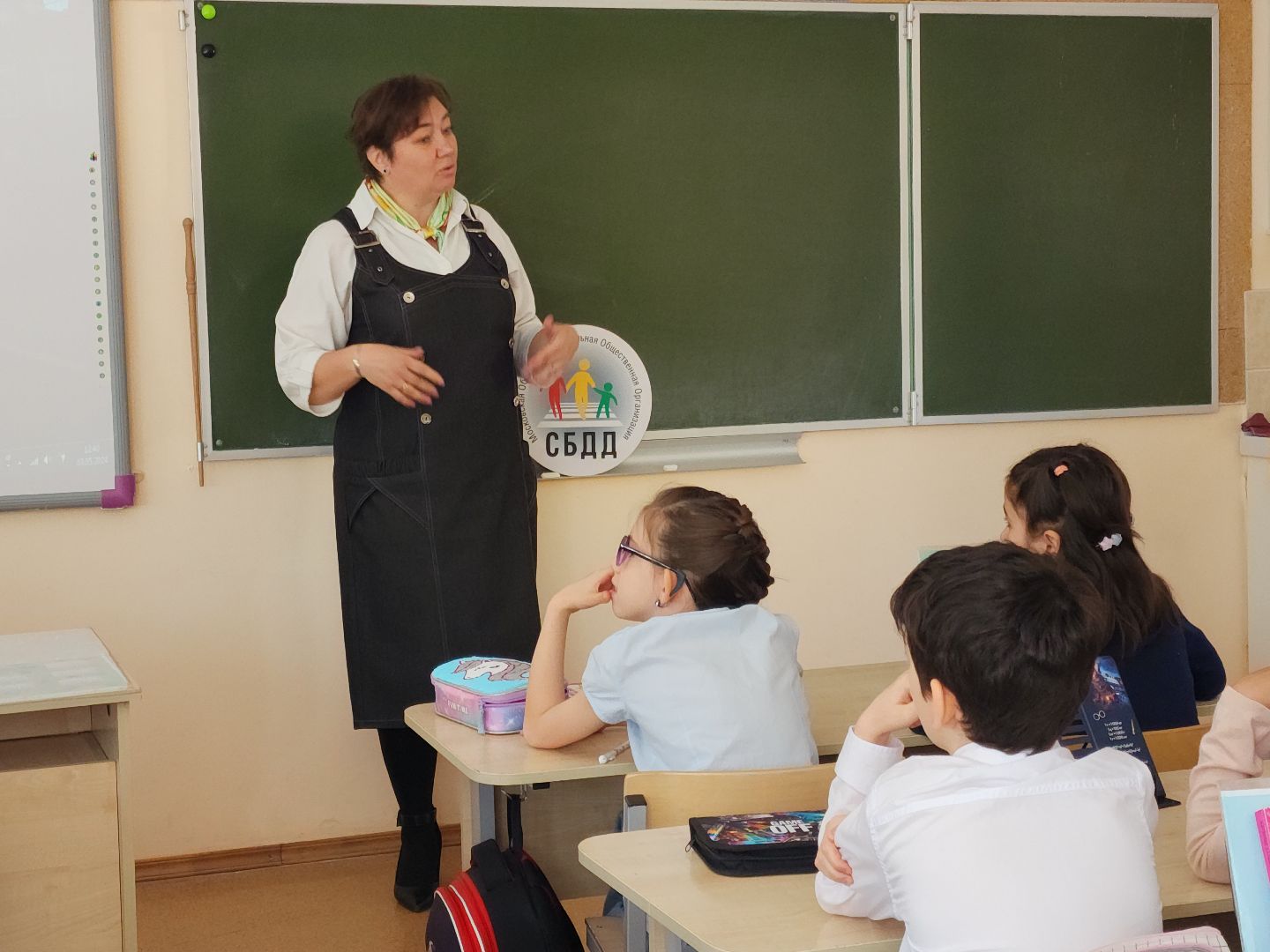 Звенигород, Образование, правила дорожного движения,