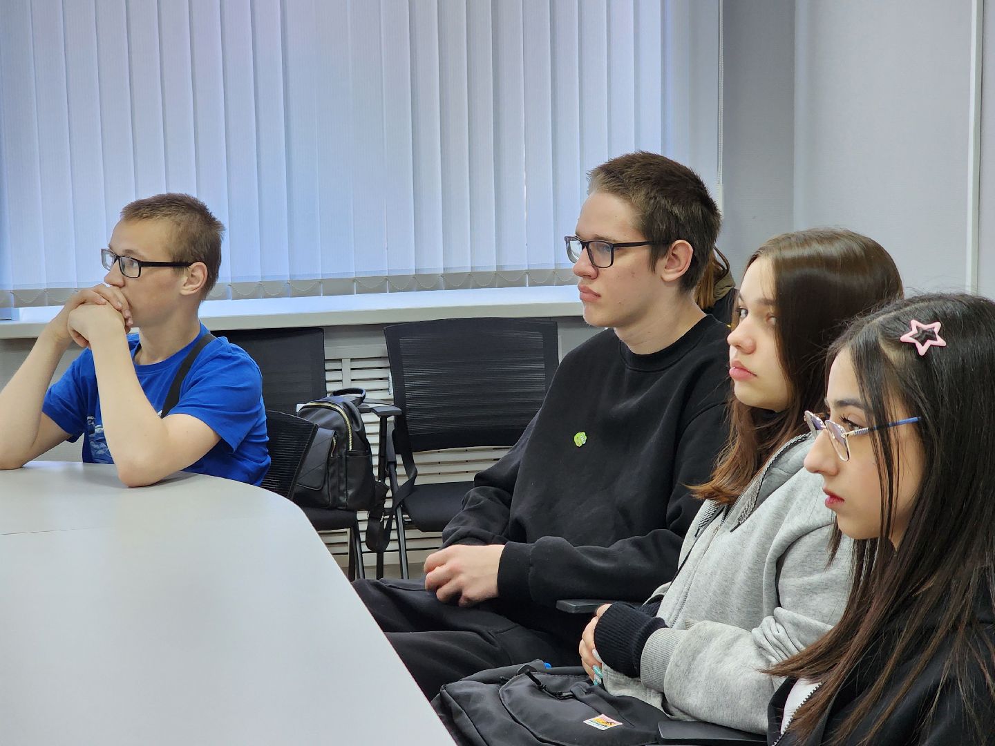 ногинск, ветеран, молодежь, молодежный центр, диалоги с героями, общество,