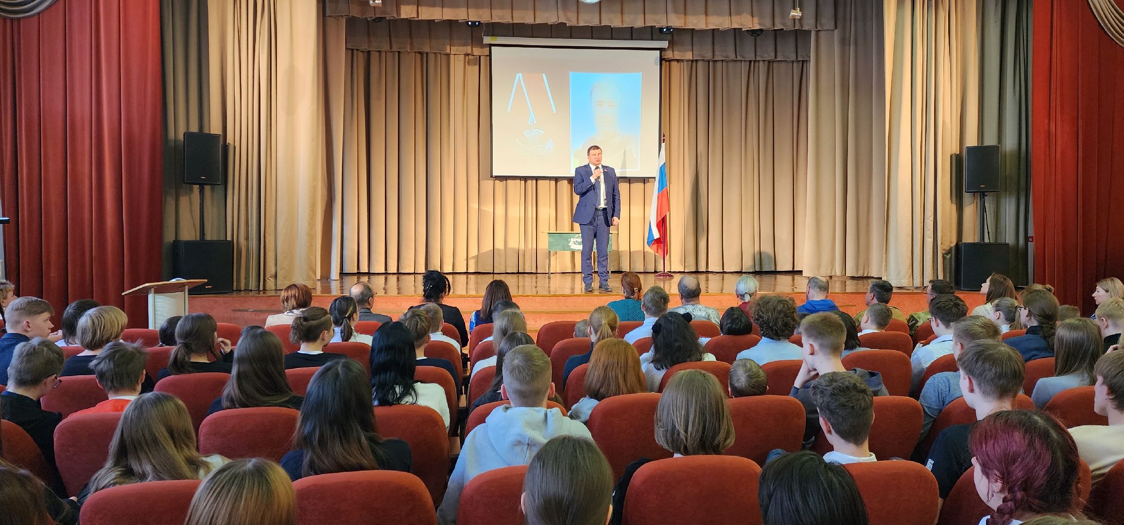 раменское, общество, парта героя, средняя школа 21, андрей тимаков,