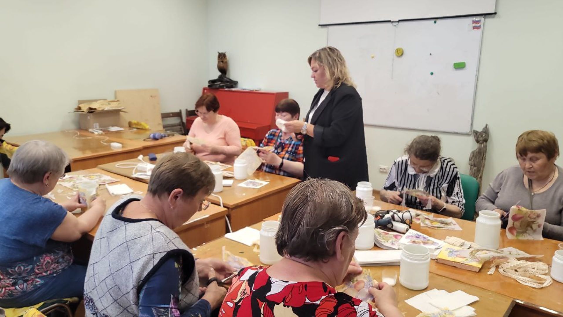 активное долголетие, пасха, творческие занятия,