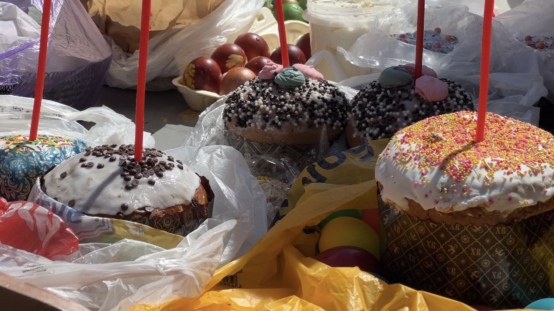 химки, пасха, храм, куличи,