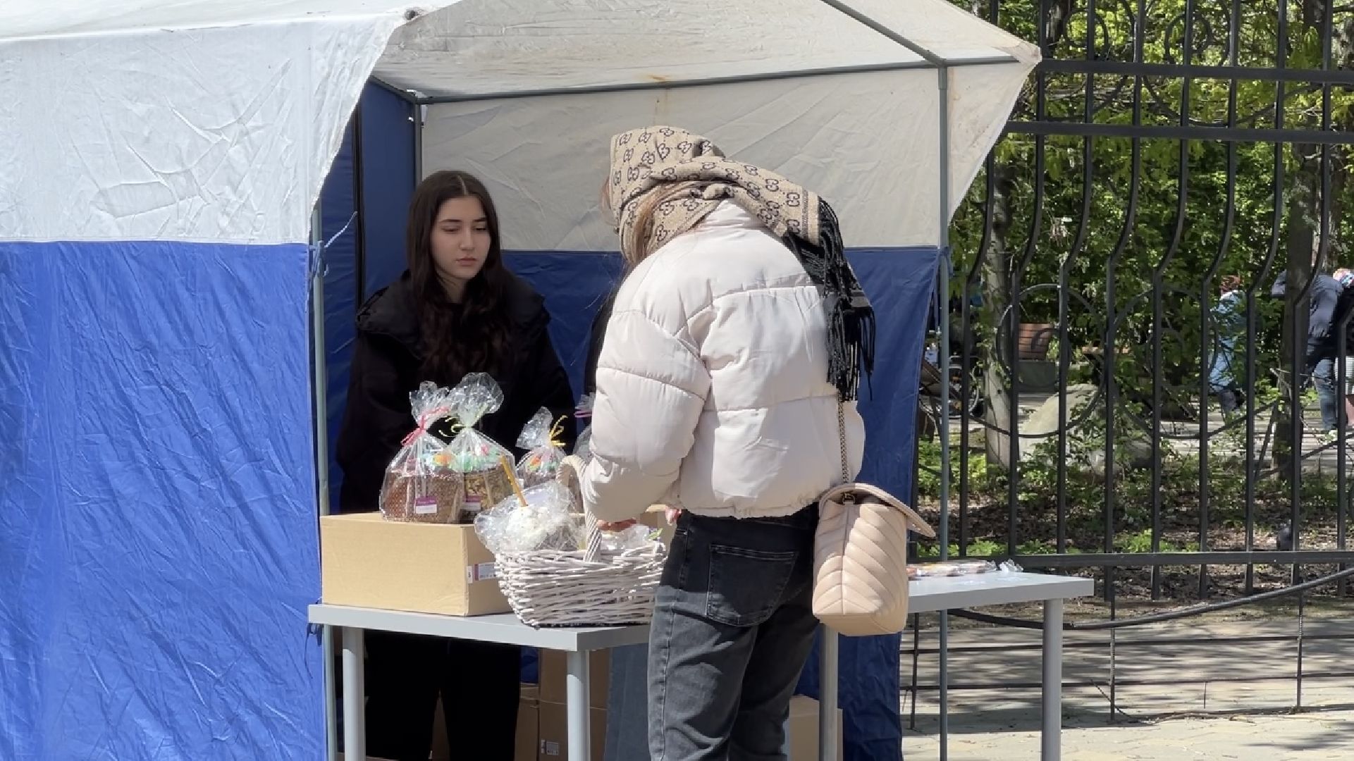 химки, пасха, храм, куличи,