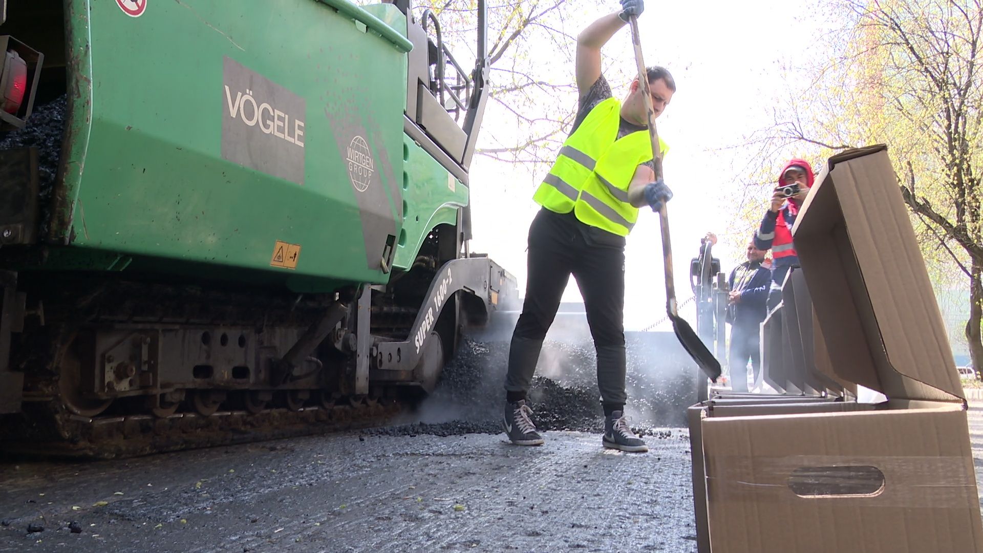 Реутов, ремонт дороги, проезжая часть, дорожное полотно, асфальт, пробы,