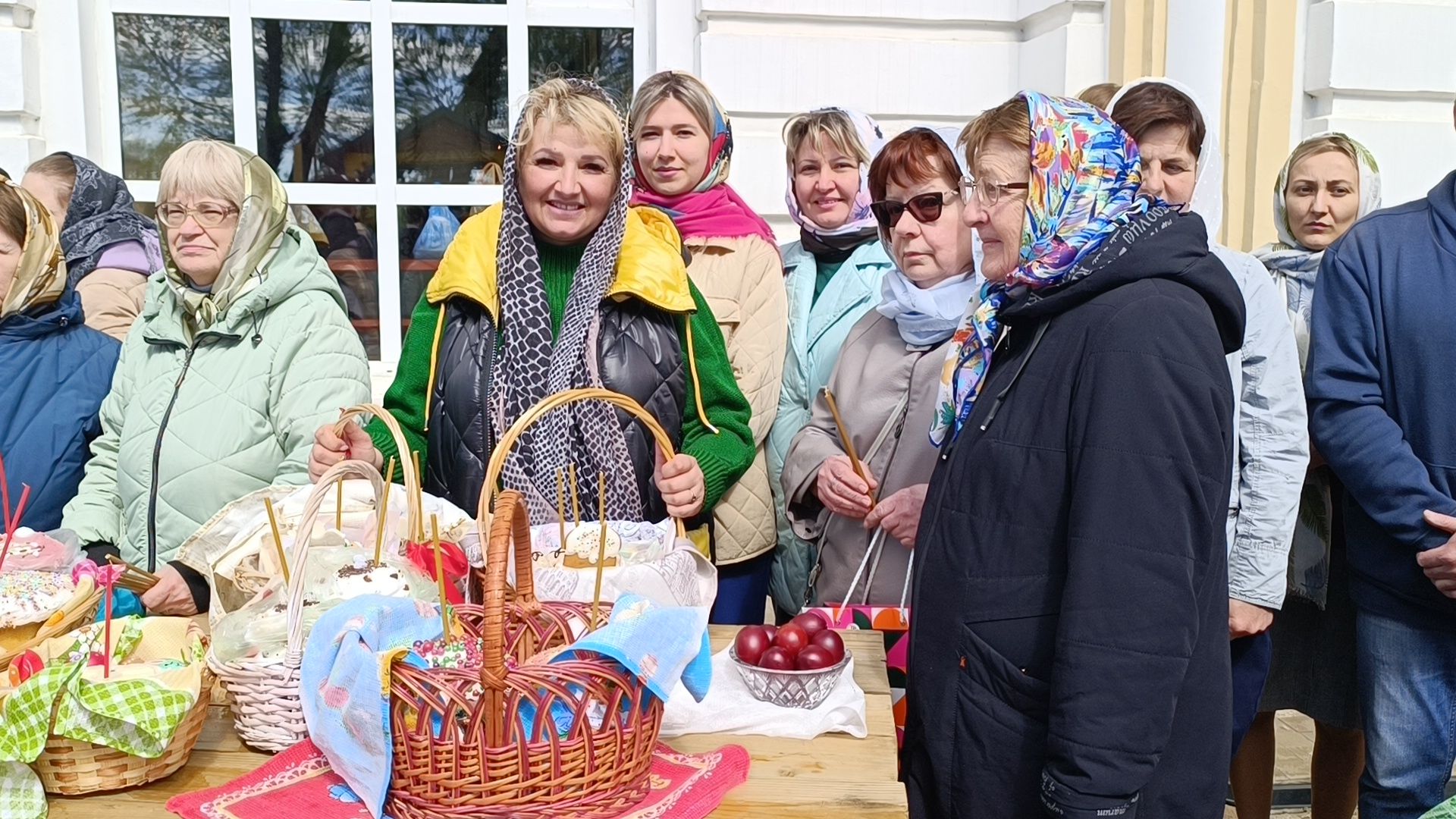 пасха, пасхальное богослужение, лобня, храм,