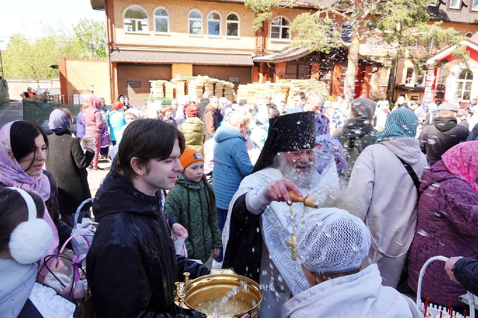 Пасха, Сергиев Посад, Храм Петра и Павла,
