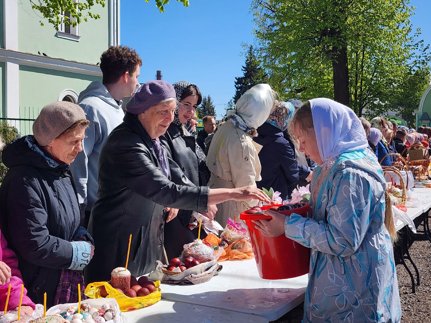Пасха, Великая Суббота, освящение пасхальных куличей, Старая Купавна, Богородский городской округ,