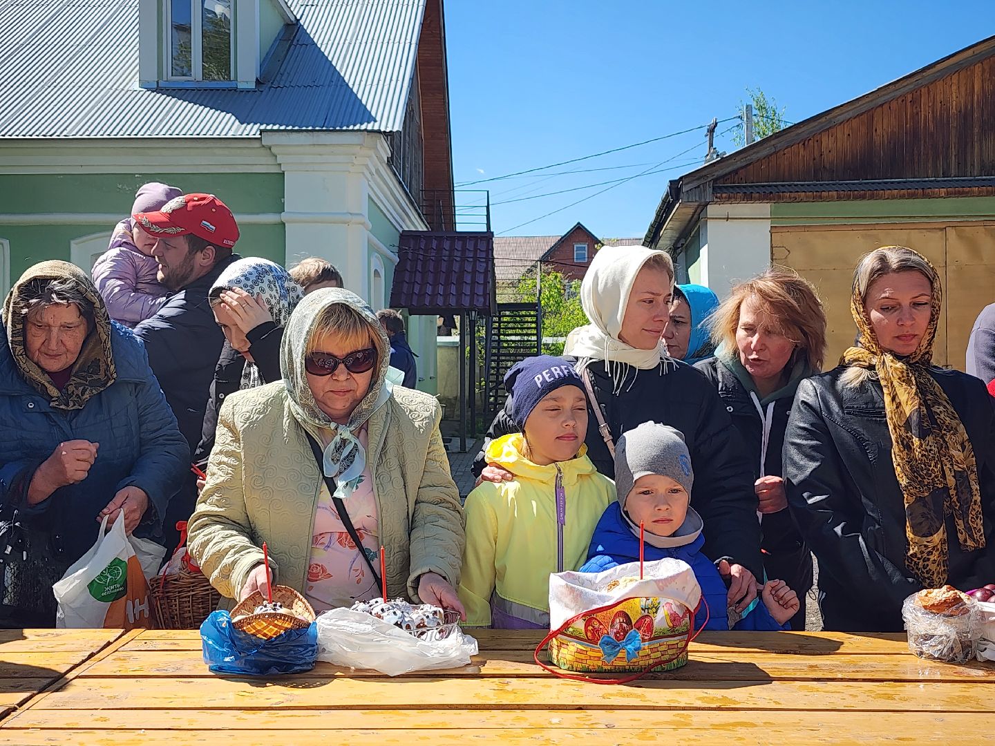 Пасха, Великая Суббота, освящение пасхальных куличей, Старая Купавна, Богородский городской округ,