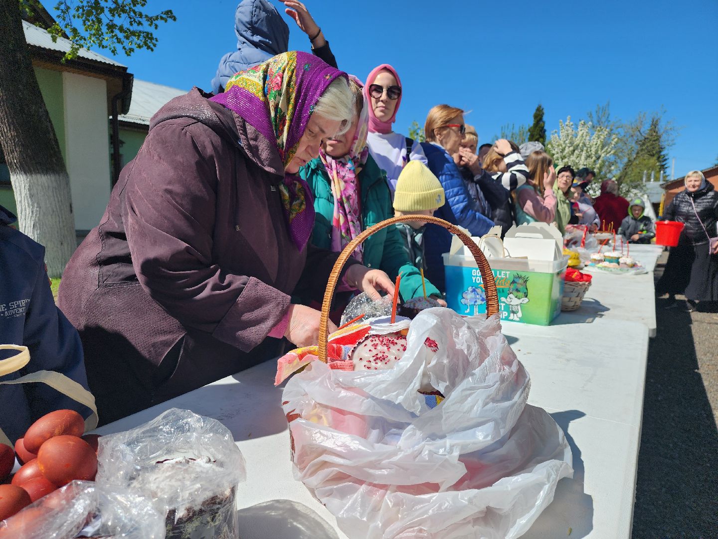 Пасха, Великая Суббота, освящение пасхальных куличей, Старая Купавна, Богородский городской округ,