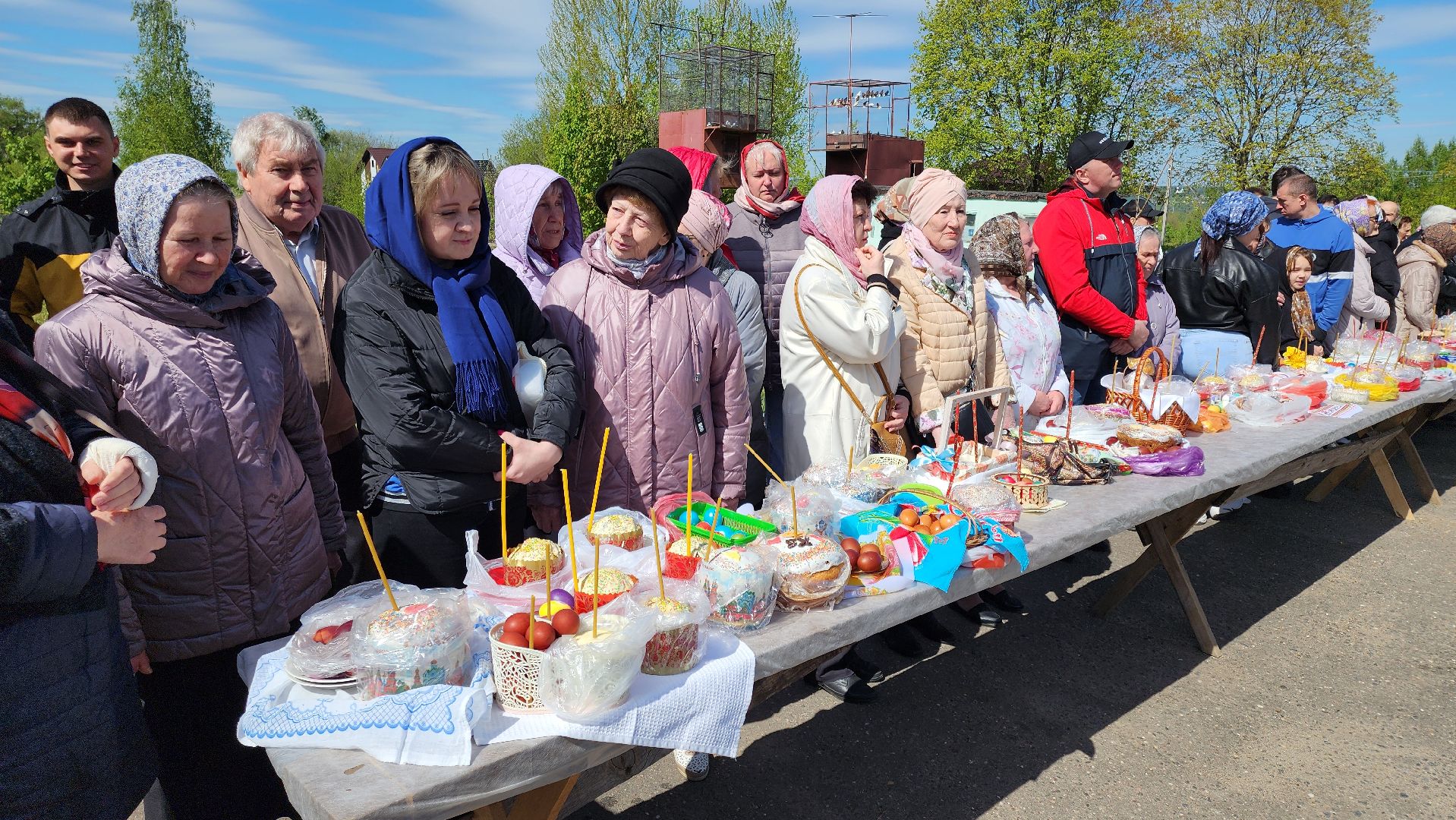 кашира, храм петра и февронии, пасха, великая суббота, освящение куличей, освящение пасхальных яиц,