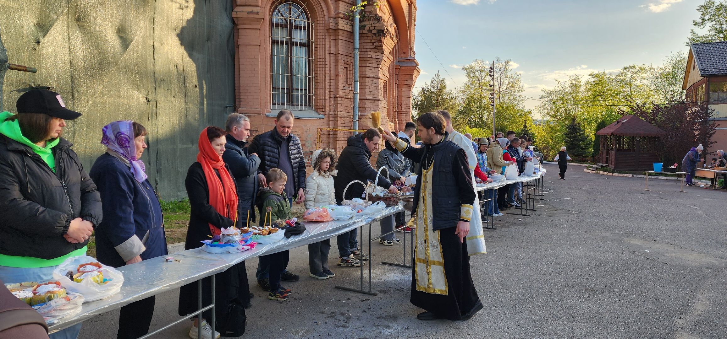 раменское, религия, пасха, освящение куличей, троицкий храм,