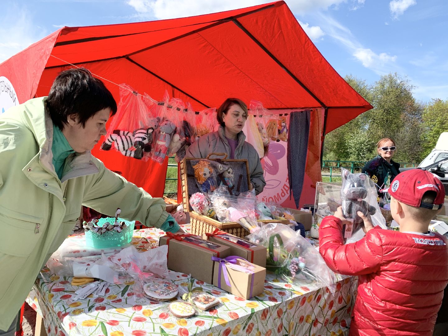 Балашиха, Подмосковье, Пасха, Пасхальная акция в Балашихе, благотворительный фонд,