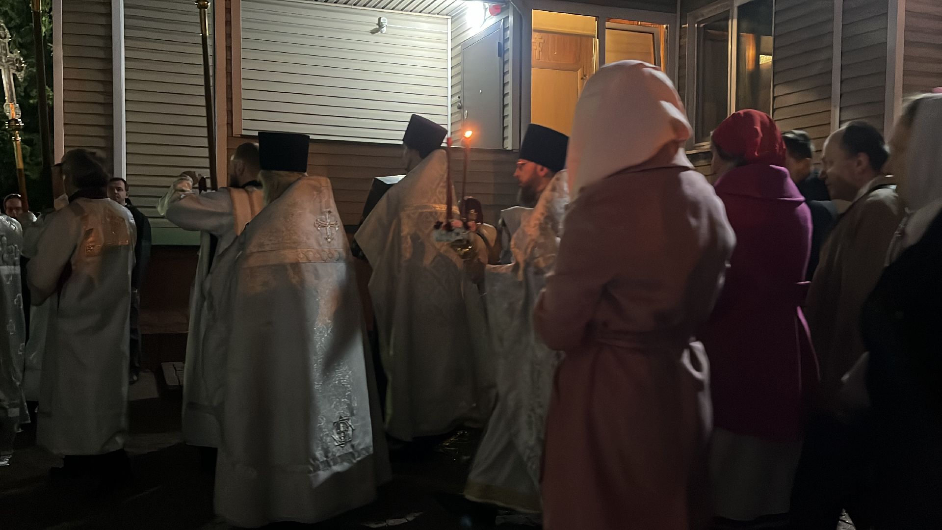 пасха, пасхальное богослужение, крестный ход, церковь, церковный праздник,