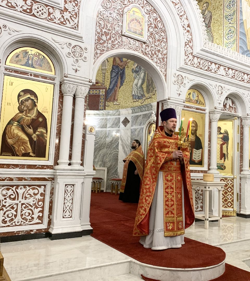 Балашиха, Подмосковье, пасхальное богослужение, Пасха, крестный ход,