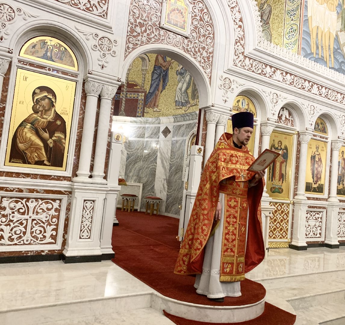 Балашиха, Подмосковье, пасхальное богослужение, Пасха, крестный ход,