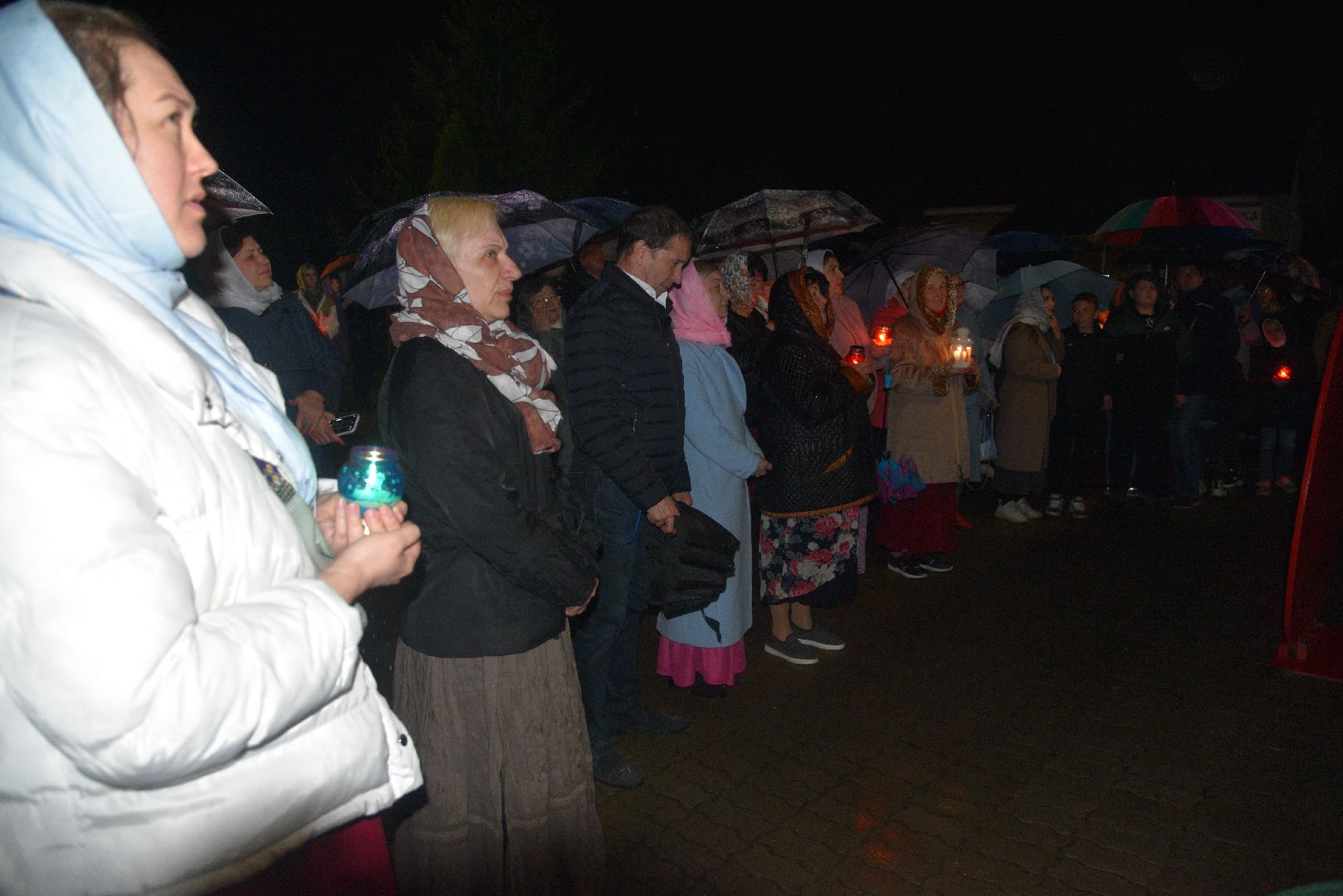 лотошино, храм, пасха, пасхальное богослужение, пасхальные традиции,